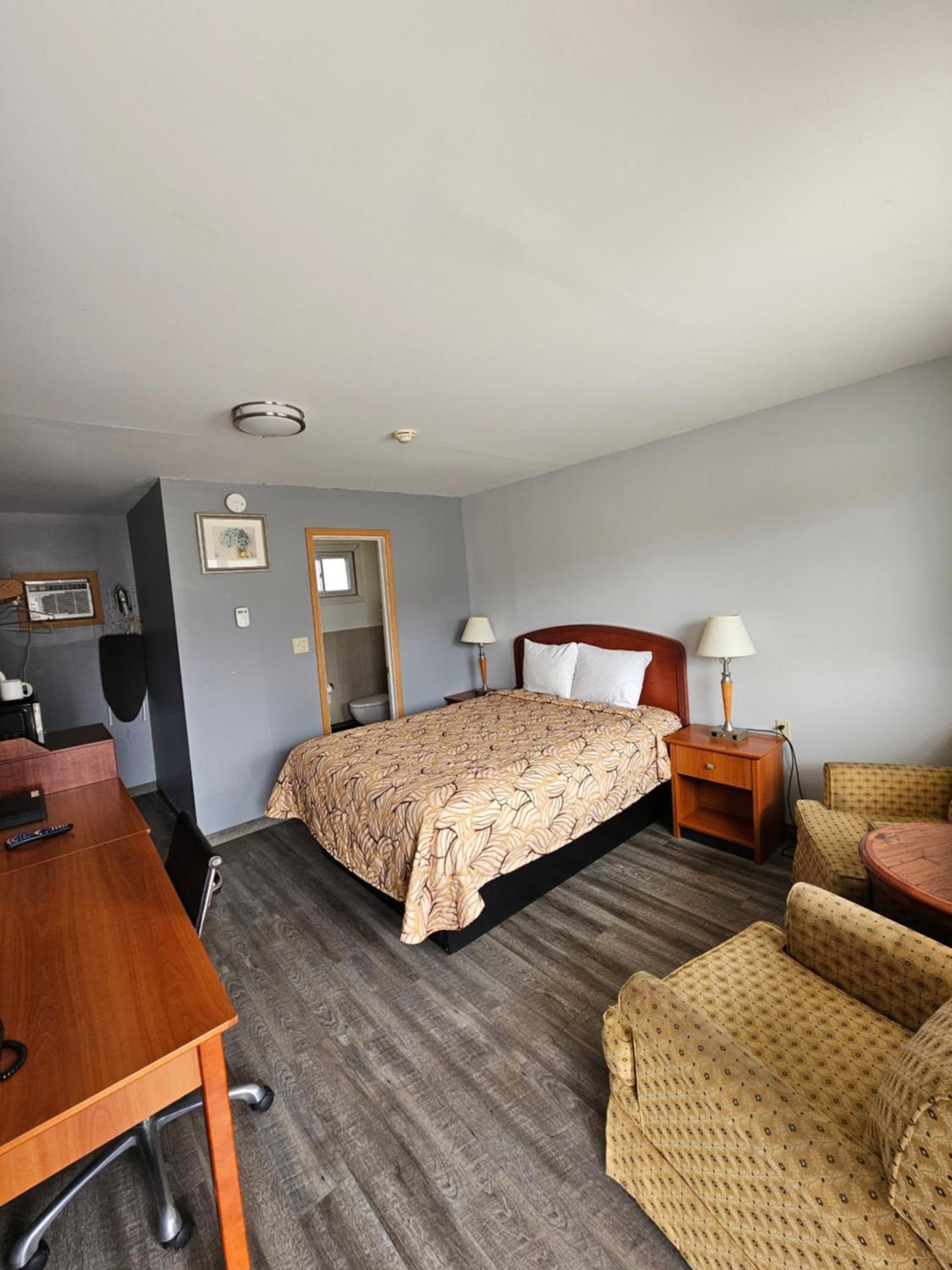 Forest Plaza Motel Mount Forest Exterior foto